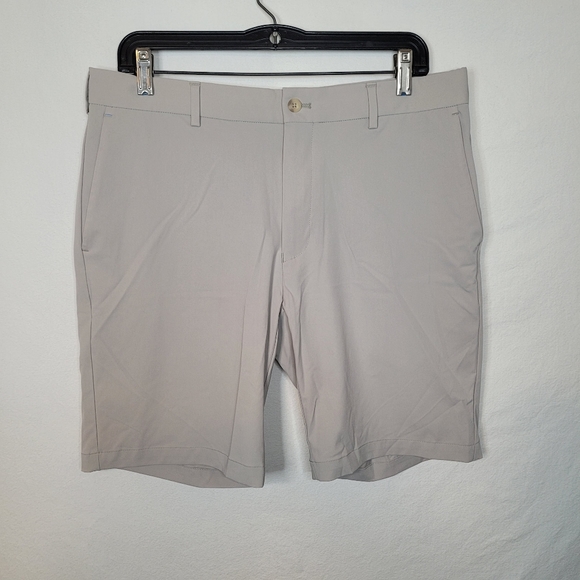 Peter Millar Crown Mens 34 Beige Shorts 8.5" Inseam Lightweight Golf Leisure - Picture 1 of 12